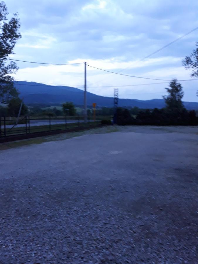 Bed & Breakfast Green Roof Rybarzowice  Eksteriør bilde